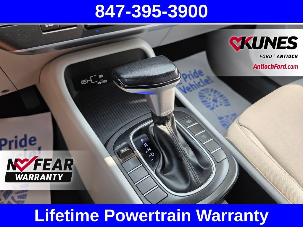 Used 2024 Hyundai Kona SEL AWD/4WD image 46