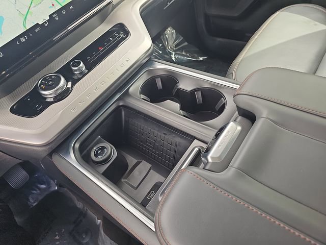 Certified 2025 Ford Expedition Max Active AWD/4WD image 24