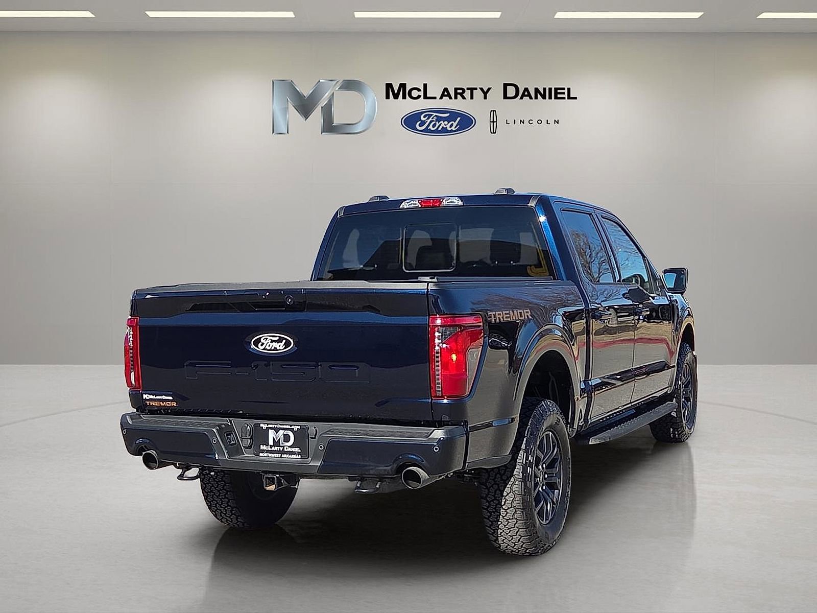 Certified 2025 Ford F150 Tremor w/ Tow/Haul Package AWD/4WD image 5