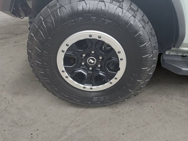 Certified 2022 Ford Bronco Badlands AWD/4WD image 8