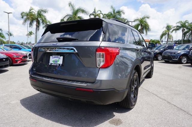 Certified 2023 Ford Explorer XLT RWD image 7