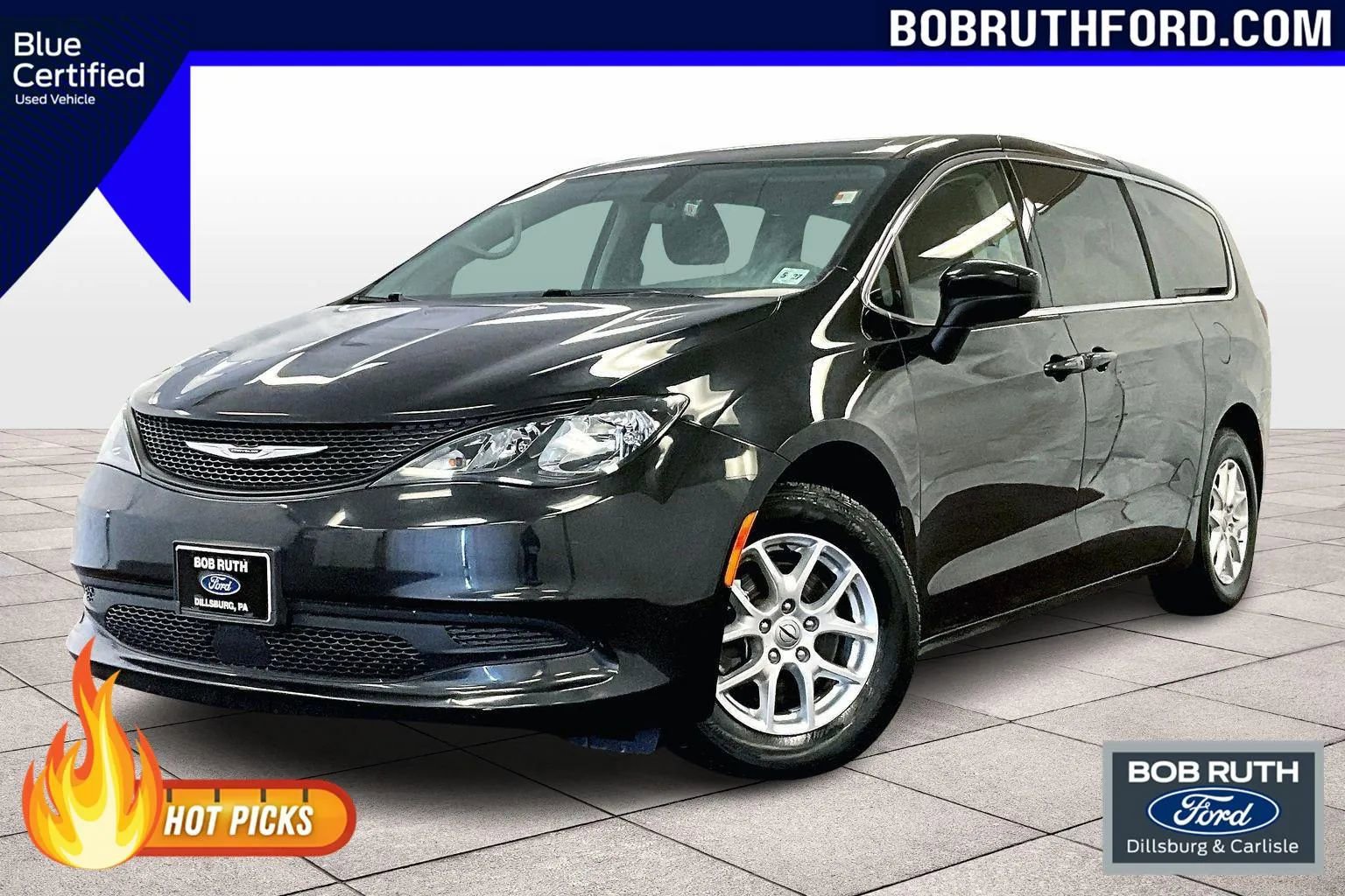 Used 2022 Chrysler Voyager LX image 1