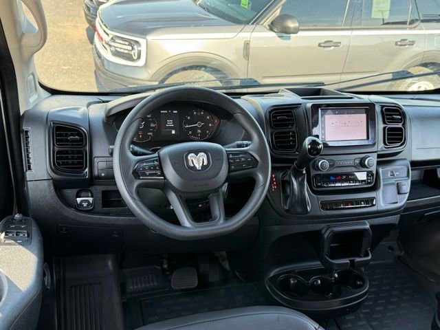Used 2026 RAM ProMaster 2500 w/ Convenience Group FWD image 5