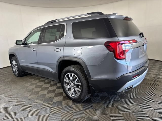 Used 2022 GMC Acadia SLT w/ Technology Package AWD/4WD image 6