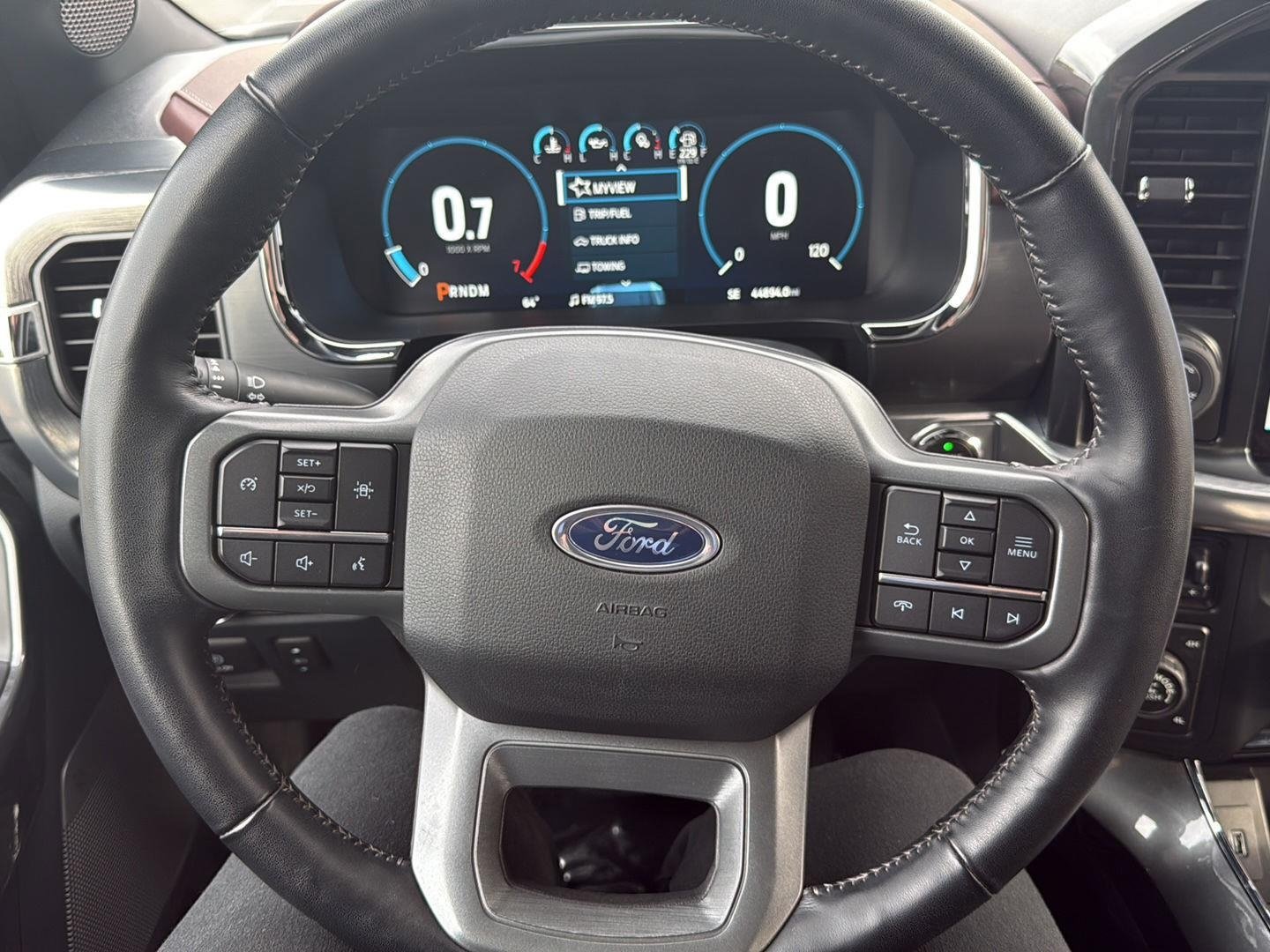 Certified 2022 Ford F150 Lariat w/ Max Trailer Tow Package AWD/4WD image 22