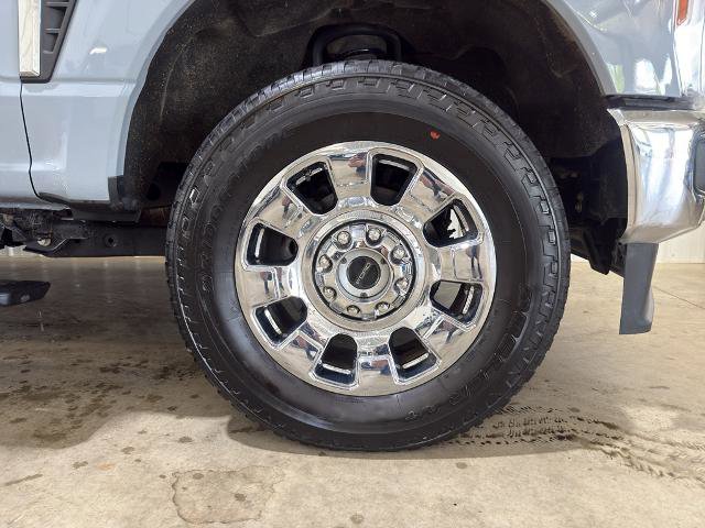 Certified 2025 Ford F350 Lariat w/ Lariat Ultimate Package AWD/4WD image 29