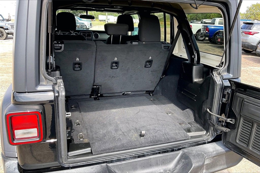 Used 2020 Jeep Wrangler Unlimited Sport image 36