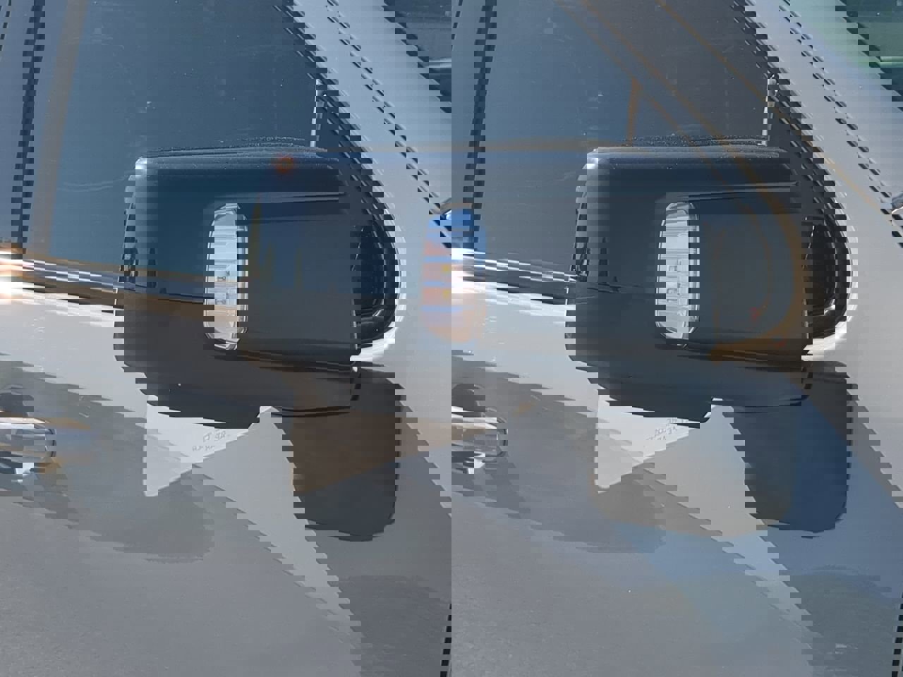 Used 2024 GMC Sierra 1500 AT4X image 10