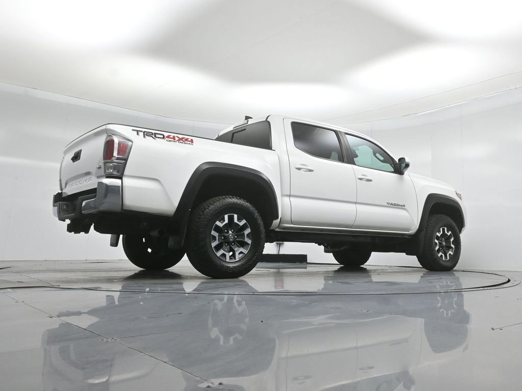 Used 2023 Toyota Tacoma TRD Off-Road image 15