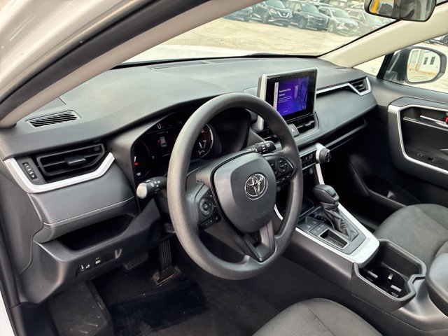 Used 2024 Toyota RAV4 XLE FWD image 63