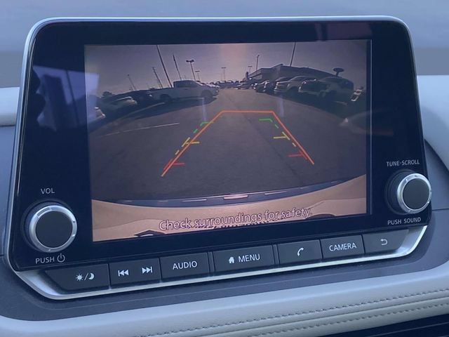 Used 2023 Nissan Rogue SV FWD image 26