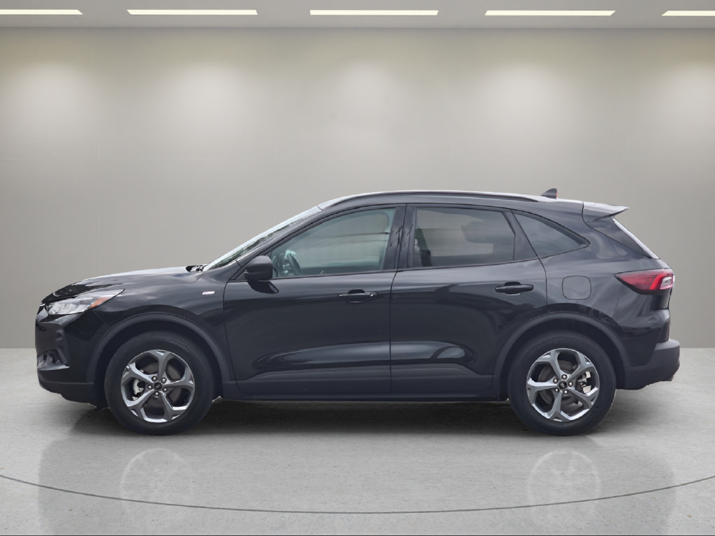 Certified 2025 Ford Escape ST-Line AWD/4WD image 4
