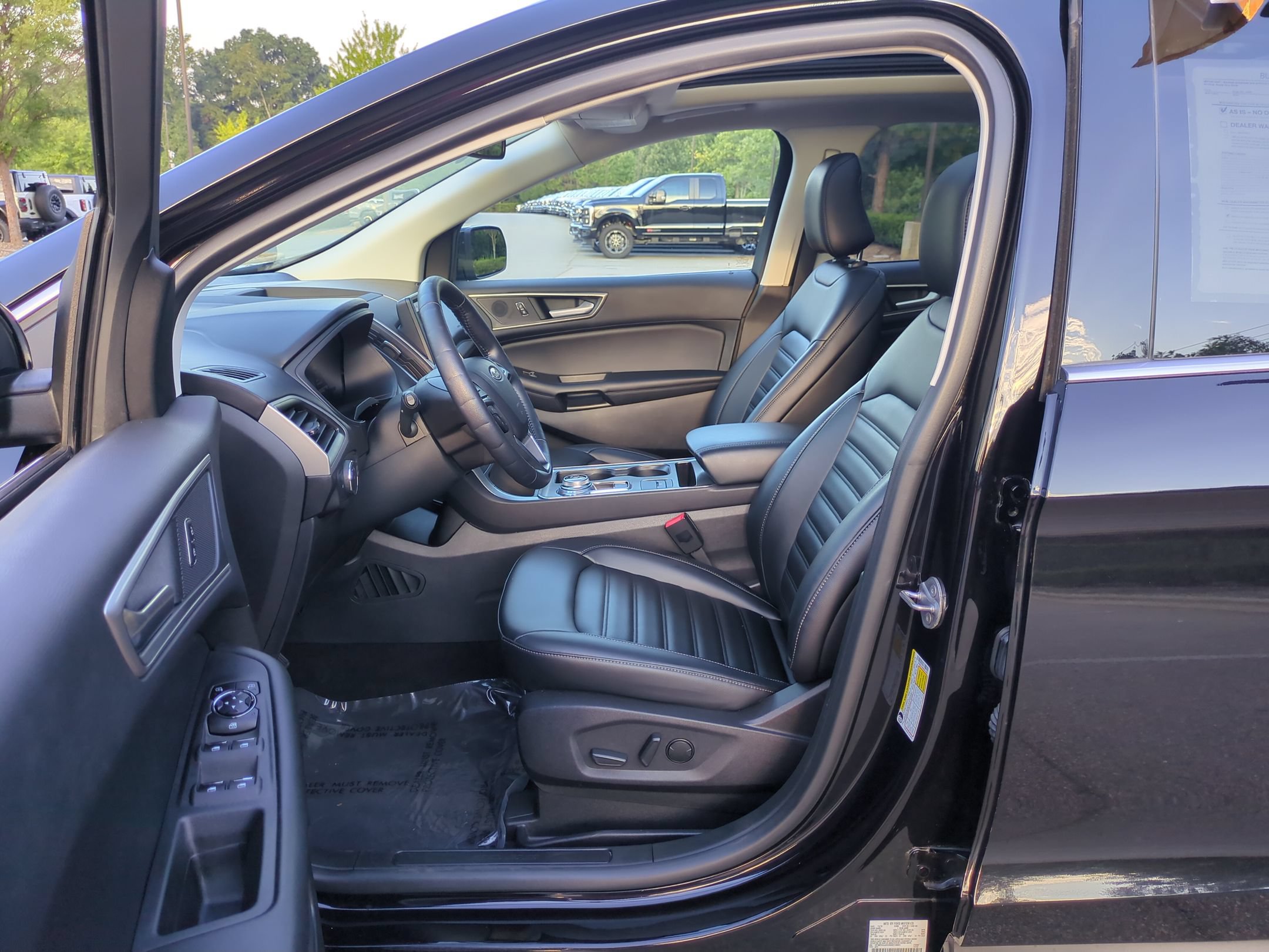 Certified 2022 Ford Edge SEL w/ Convenience Package AWD/4WD image 13