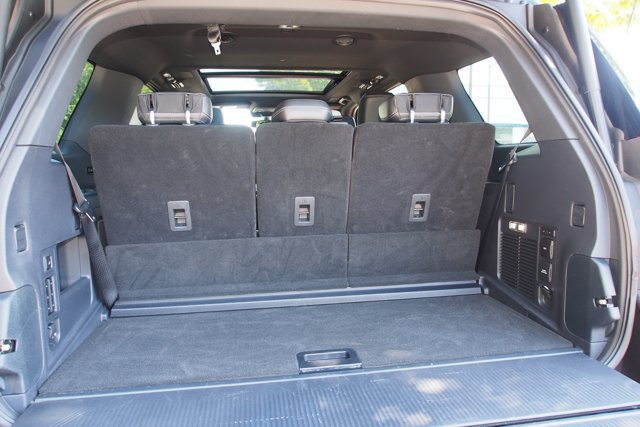 Certified 2025 Ford Expedition Platinum w/ Stealth Performance Package AWD/4WD image 19