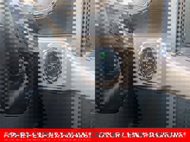 Certified 2022 Ford F150 XLT w/ Equipment Group 302A High image 16