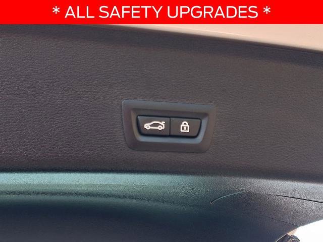 Used 2017 BMW X4 M40i image 31