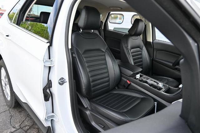 Certified 2024 Ford Edge SEL image 23