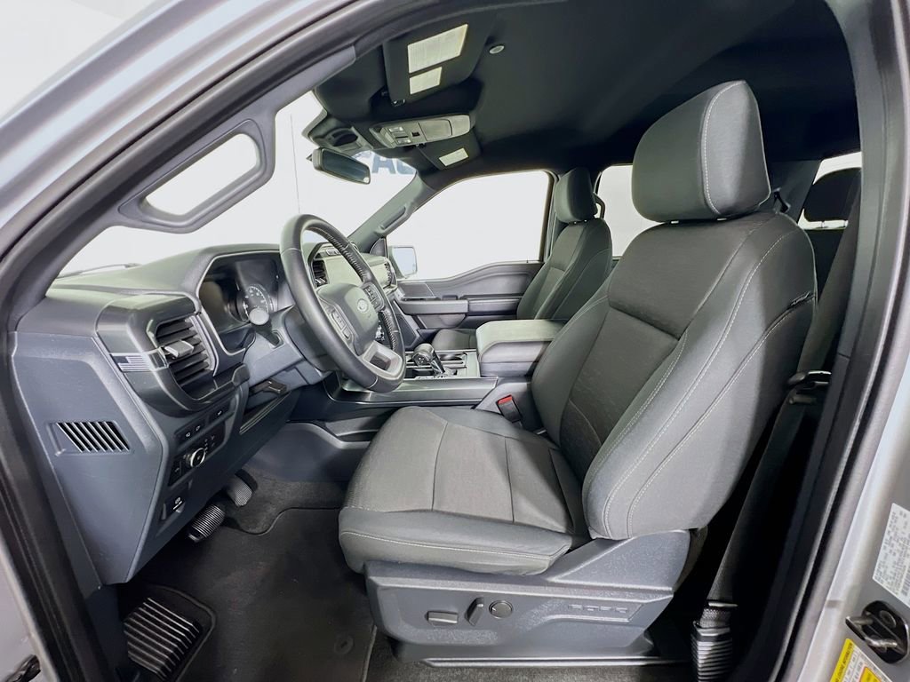 Certified 2022 Ford F150 XLT w/ Equipment Group 302A High image 13