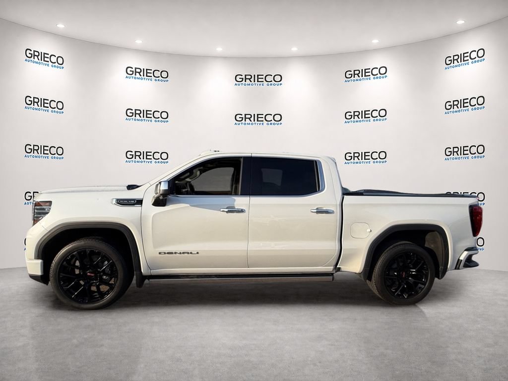 Used 2023 GMC Sierra 1500 Denali w/ Denali Reserve Package AWD/4WD image 4