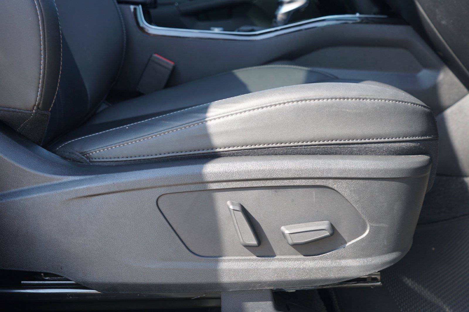 Used 2023 Kia Sorento SX AWD/4WD image 28