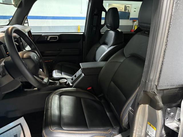 Certified 2024 Ford Bronco Badlands AWD/4WD image 11