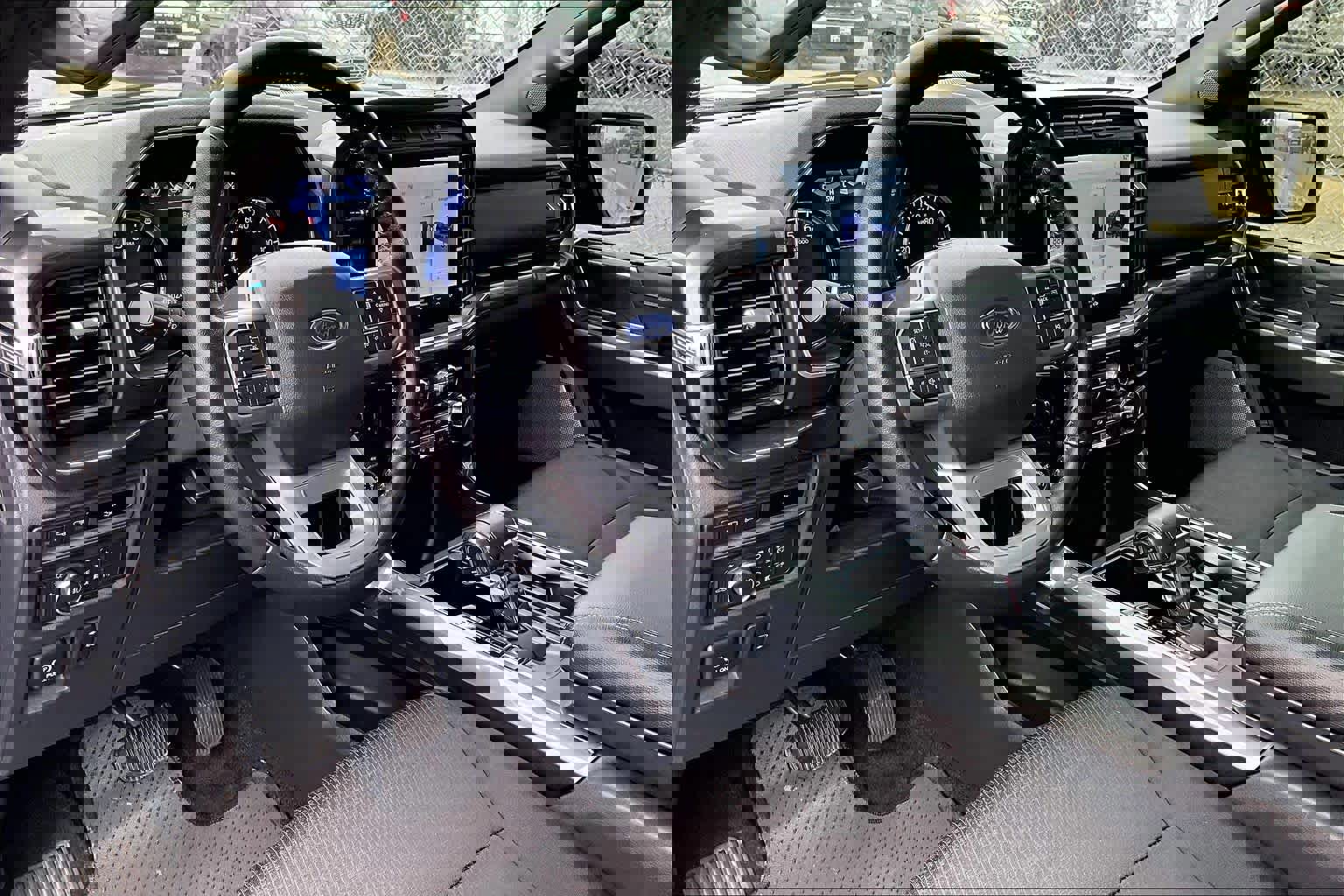 Certified 2022 Ford F150 XLT w/ Equipment Group 302A High image 19