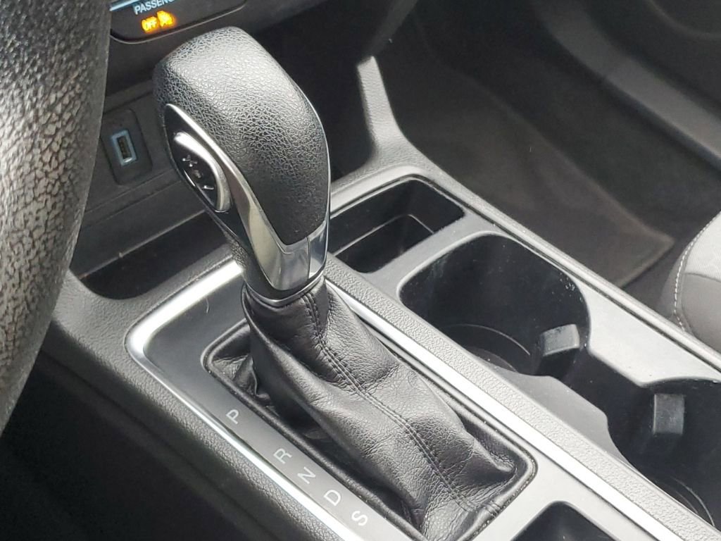 Certified 2018 Ford Escape SE image 28