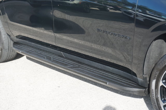 Used 2023 Chevrolet Suburban RST RWD image 18