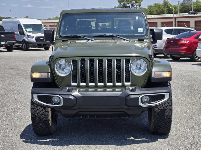 Used 2022 Jeep Gladiator Overland w/ Popular Equipment Package AWD/4WD image 2