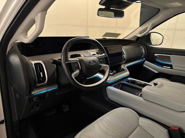 Certified 2025 Ford Expedition Platinum w/ Driver's Package image 8