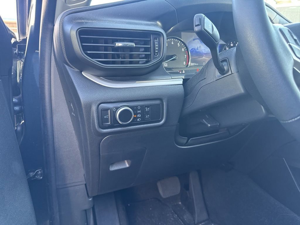 Certified 2023 Ford Explorer XLT image 7