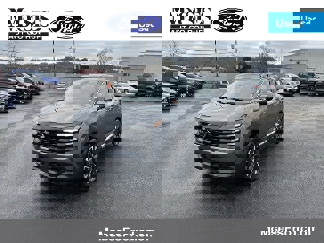 Used 2025 Nissan Kicks SV