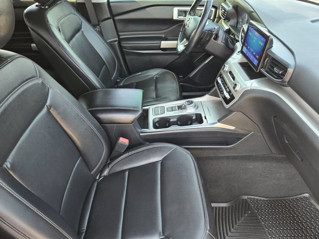 Certified 2020 Ford Explorer XLT w/ Equipment Group 202A RWD image 13
