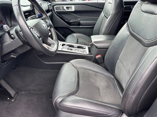 Certified 2022 Ford Explorer ST w/ ST Street Pack AWD/4WD image 17