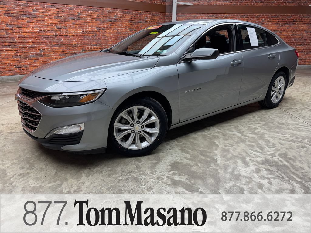 Used 2025 Chevrolet Malibu LT FWD image 1