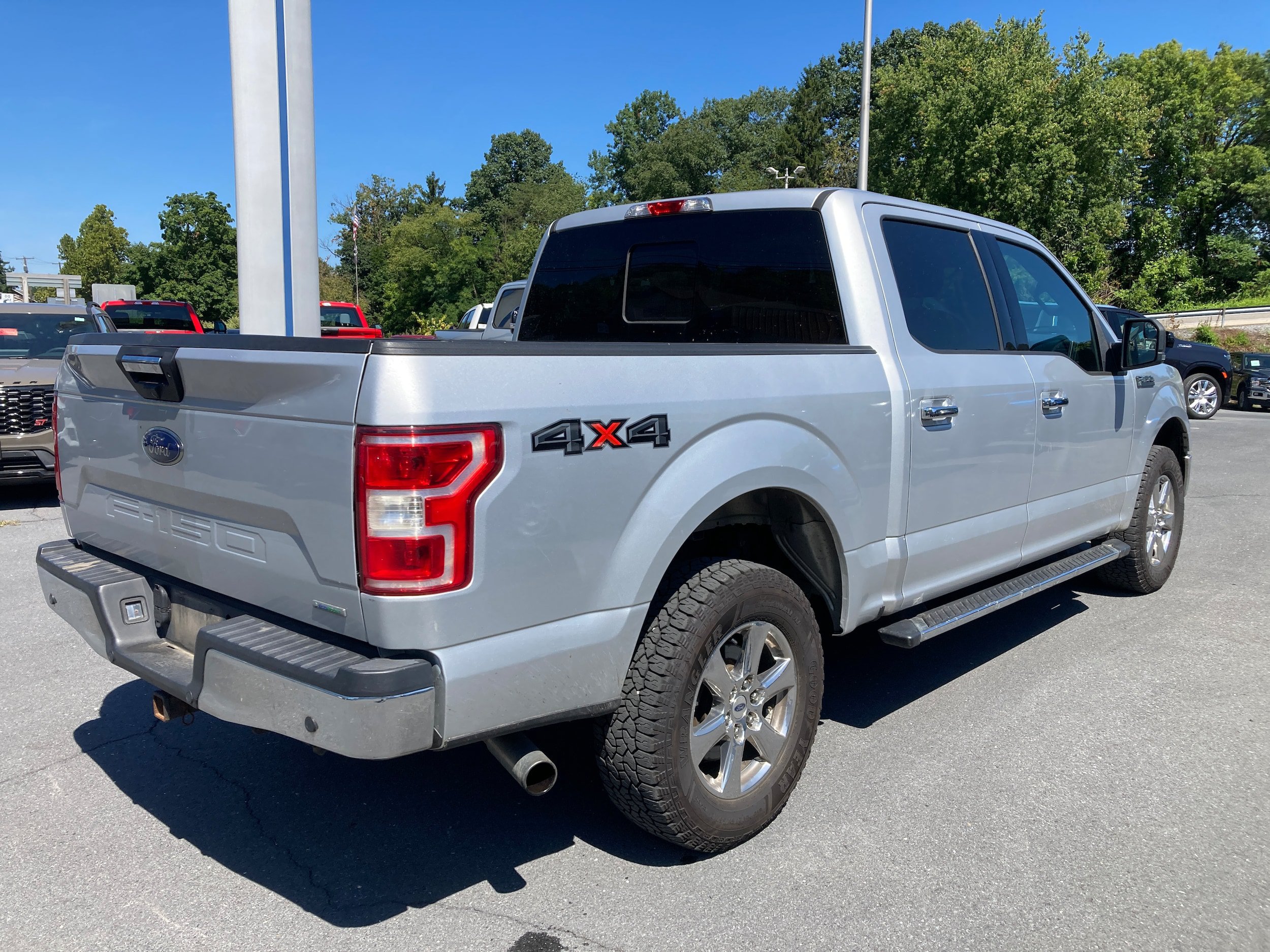 Certified 2019 Ford F150 XLT w/ Equipment Group 302A Luxury AWD/4WD image 6