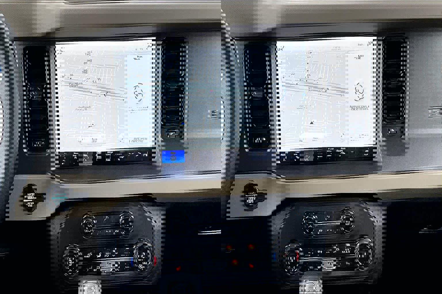 Certified 2025 Ford Bronco Big Bend image 10