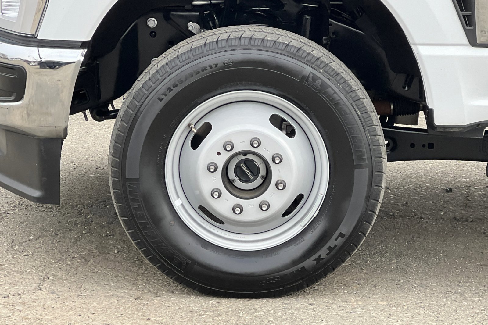 Certified 2024 Ford F350 XLT image 24