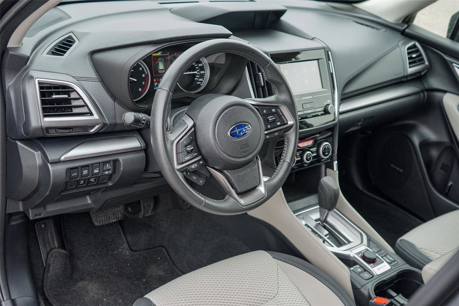 Used 2024 Subaru Forester Premium AWD/4WD image 9