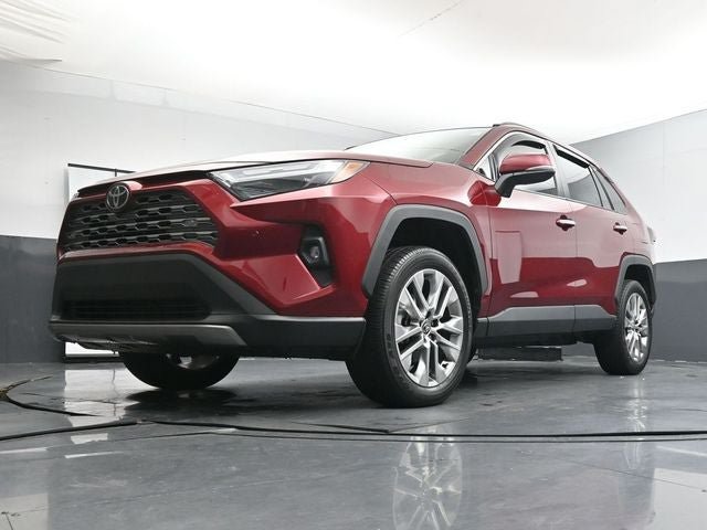 Used 2024 Toyota RAV4 Limited FWD image 29