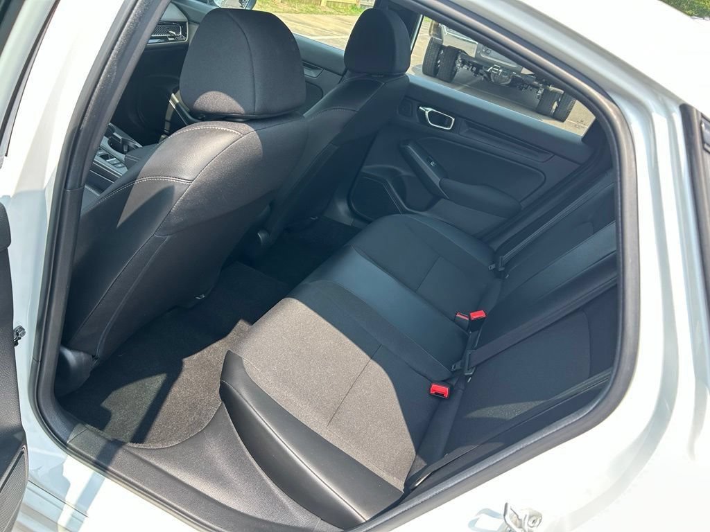 Used 2025 Honda Civic Sport image 20