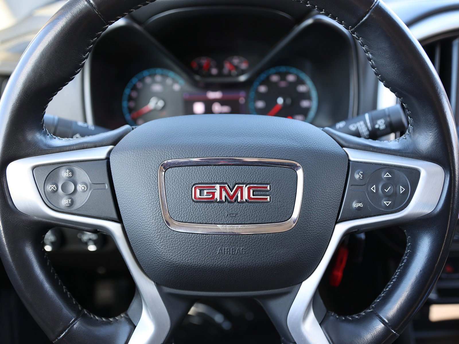 Used 2021 GMC Canyon Elevation image 37