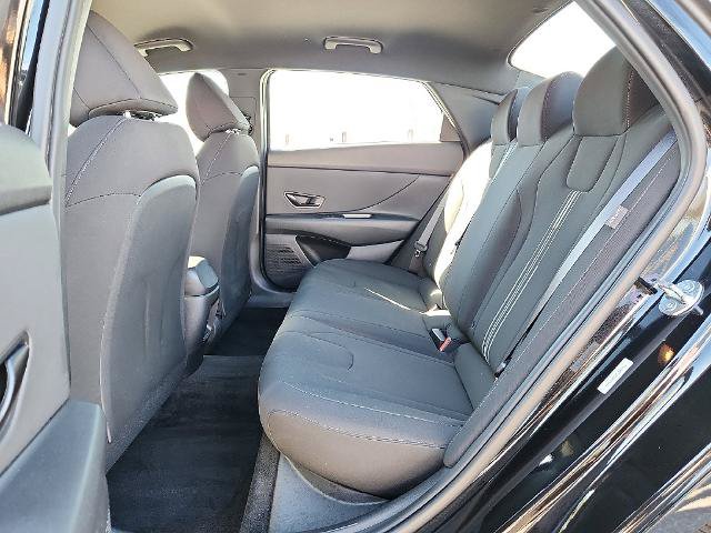 Used 2025 Hyundai Elantra Sport FWD image 10