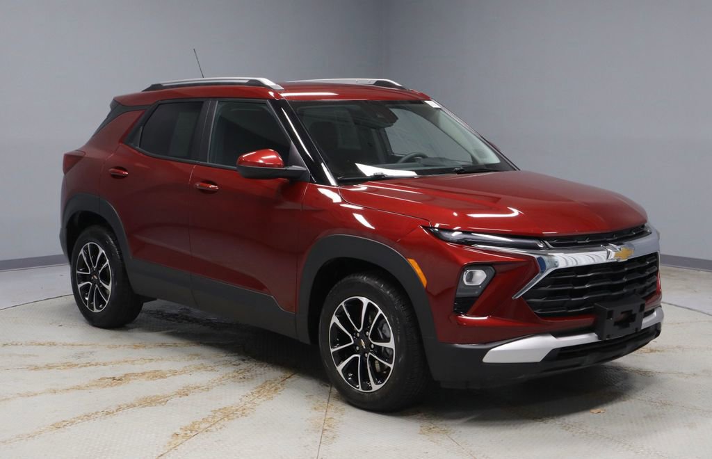 Used 2025 Chevrolet TrailBlazer LT image 7