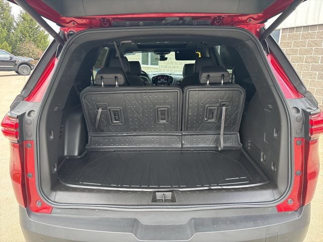 Used 2023 Chevrolet Traverse RS w/ LPO, Floor Liner Package AWD/4WD image 13