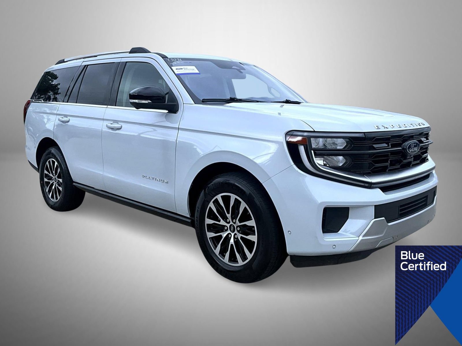 Certified 2025 Ford Expedition Platinum AWD/4WD image 3