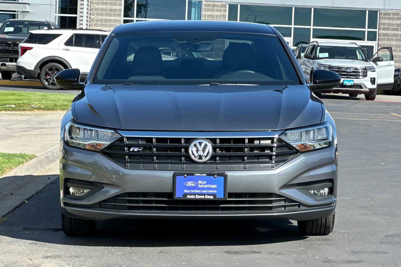 Used 2020 Volkswagen Jetta R-Line w/ R-Line Cold Weather Package FWD image 10
