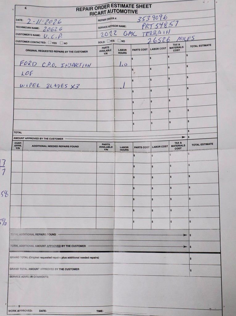 Used 2022 GMC Terrain SLE w/ Driver Convenience Package image 11