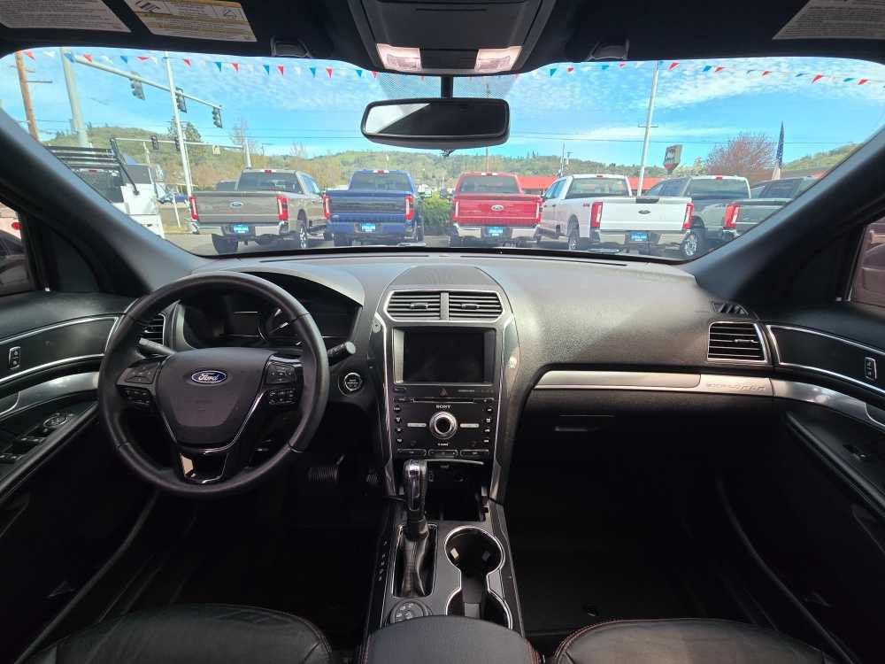 Certified 2018 Ford Explorer Sport image 16