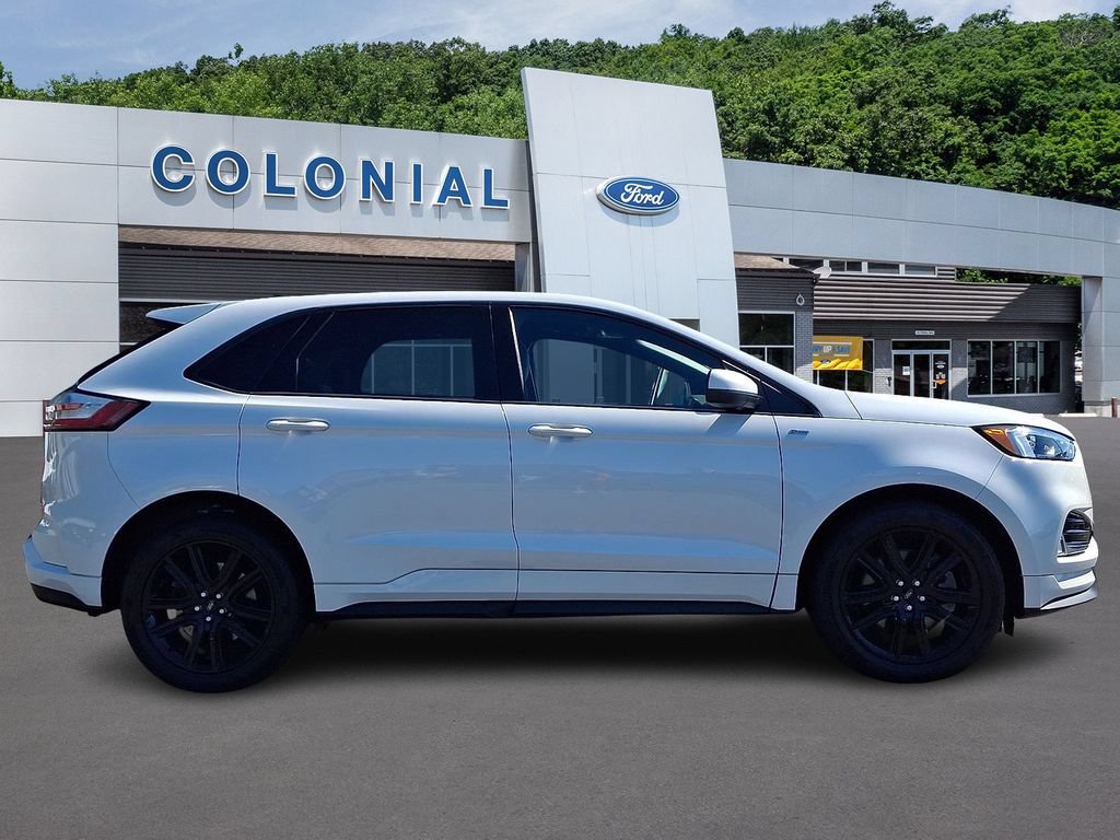 Certified 2023 Ford Edge ST-Line AWD/4WD image 7